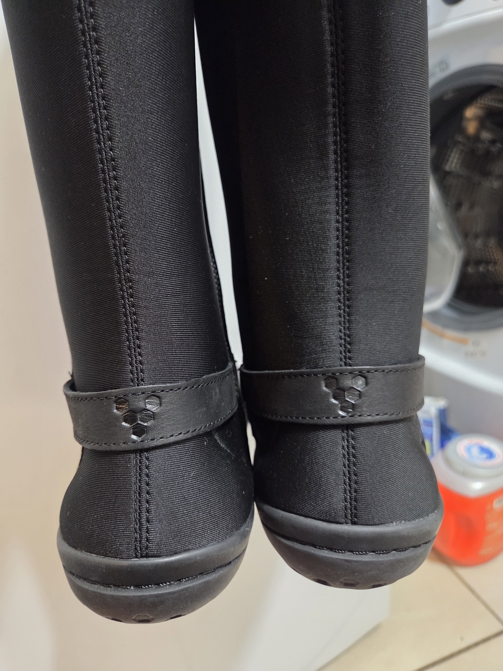 Vivo Barefoot new Black Leather Ankle Boots - Picture 2 of 13